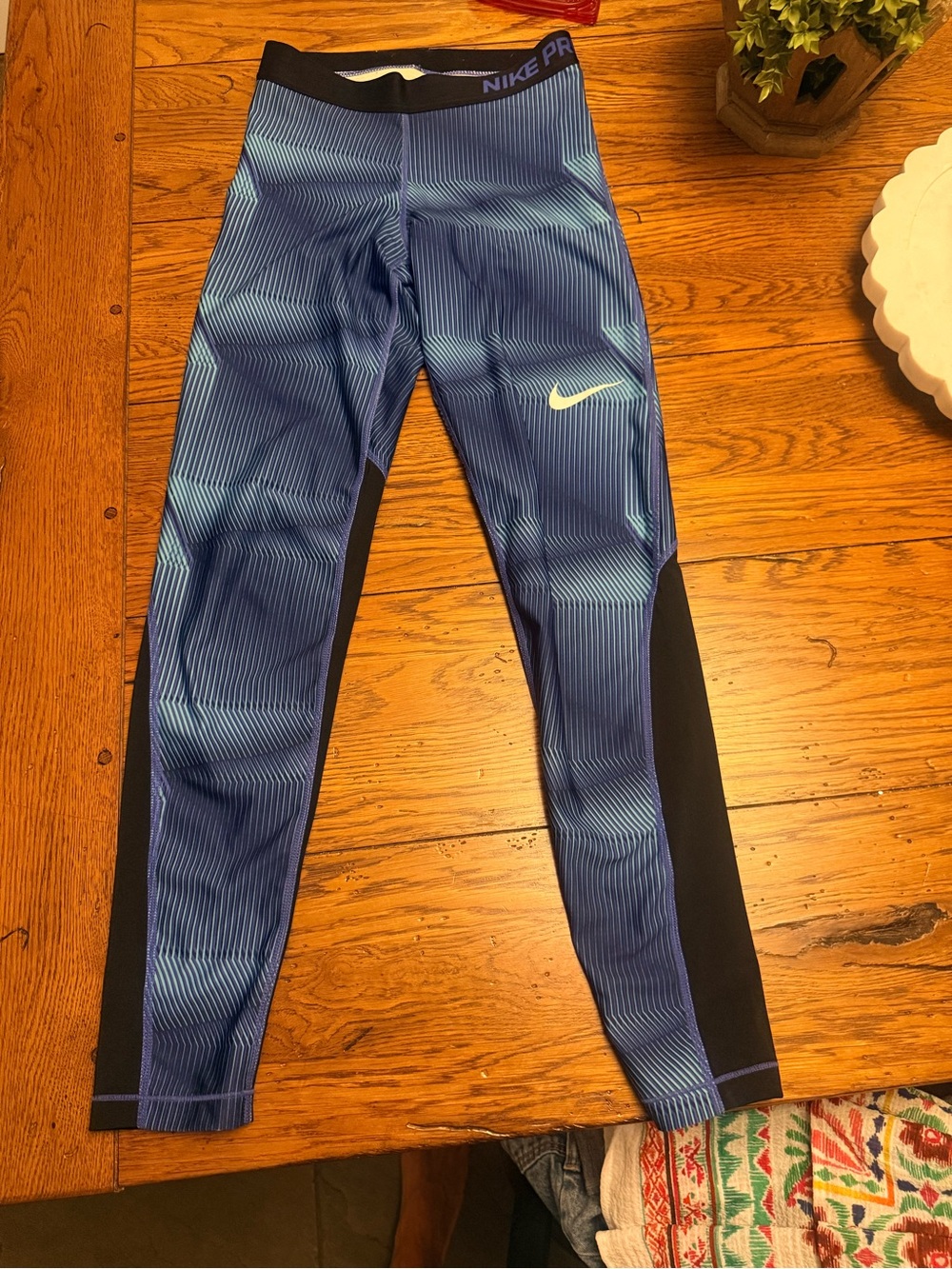 Nike Blue Gradient Striped Performance Leggings with Black Panels